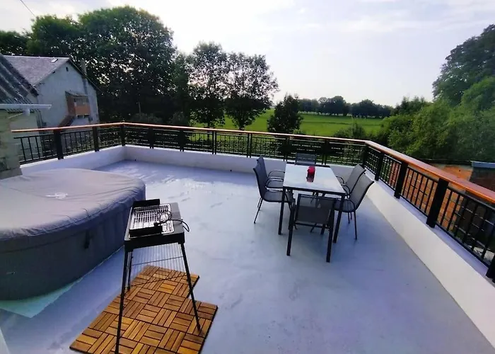 Nyaraló Le Nid Des Avezous Privatif - Juin A Sept Avèze